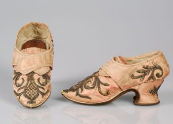 Über historische Absätze – American Duchess Weblog