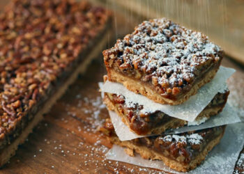 Rezept: Ahorn-Pecan-Pie-Riegel (ohne Maissirup)