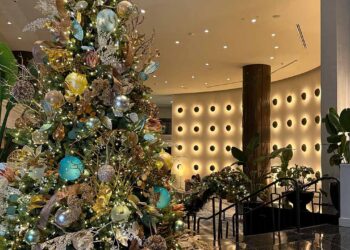 Ritz-Carlton South Seashore und Neiman Marcus Bal Harbor schließen sich für die Weihnachtszeit zusammen