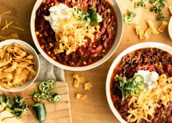 Linsen-Chili ist das ultimative beruhigende vegetarische Rezept