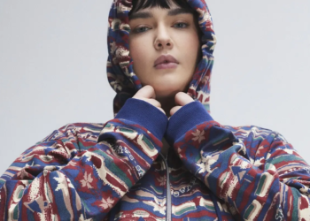 18 der süßesten Pyjamas in Übergrößen, die Sie die ganze Saison über heat halten!