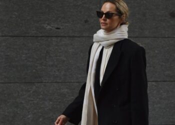 Die 35 besten Kaschmir-Accessoires des Jahres 2024