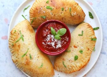 Simple Calzone Rezept – ein schönes Chaos