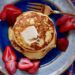 Pfannkuchen, die nach Blinzen schmecken