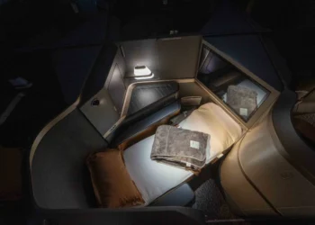 Neuer Meilenstein: Wie unsere Familie in getrennten Kabinen auf Starlux geflogen ist