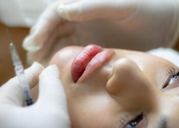 Die Entwicklung der plastischen Chirurgie im Laufe der Zeitalter