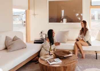 So stellen Sie bessere Fragen für großartige Gespräche