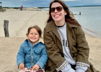 Alltägliche Kleidung, die ich millionenfach getragen habe