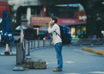 Ein Geheimnis eines Lebensstilreisenden für nahtlose Konnektivität