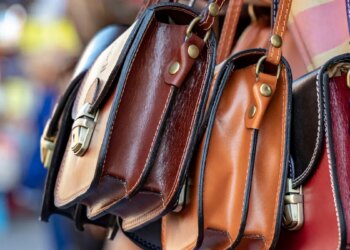 Sommerhandtaschen: Ihr Leitfaden zur Sommersaison