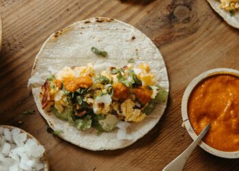 Frühstück im Austin-Stil Taco Rezept mit Speck, Ei und Avocado