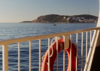 Ich wünsche Ihnen ein entspannendes Wochenende. | Tasse Jo