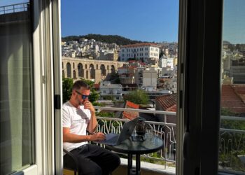 Schließen Sie sich der Verschiebung an: Verwandeln Sie das, was Sie kennen, in das Einkommen