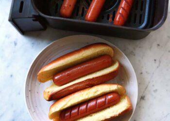 Heißluftfritteusen-Hotdogs – eine schöne Sauerei