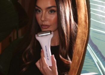 So reduzieren Sie Gesichtsrötungen für einen kühleren, ruhigeren Teint