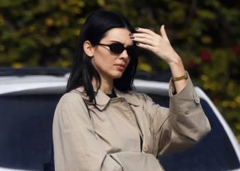 Lernen Sie die Rudertasche kennen, die jeder erfahrene Dresser diesen Frühling tragen wird