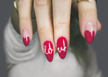 10 kreative Valentinstag-Nail-Artwork-Ideen, die Sie lieben werden