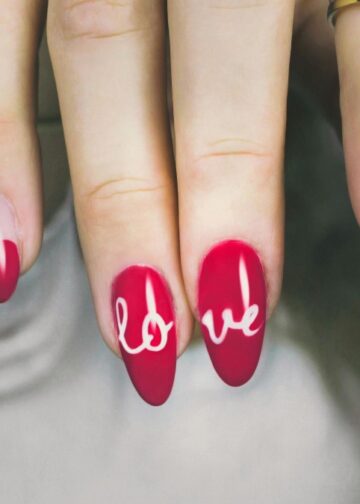 10 kreative Valentinstag-Nail-Artwork-Ideen, die Sie lieben werden