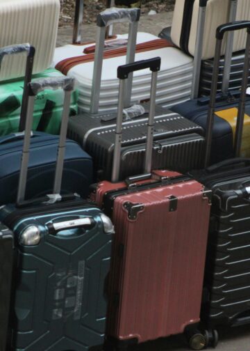 Freihändiges Reisen: Ein praktischer Leitfaden für Gepäckaufbewahrungs-Apps