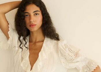 Sieben Frühlingsstücke | Tasse Jo