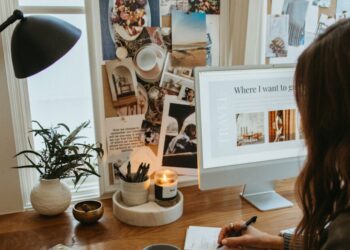 Ich habe Wassereinlagerungen, weil ich den ganzen Tag gesessen habe – was tatsächlich geholfen hat