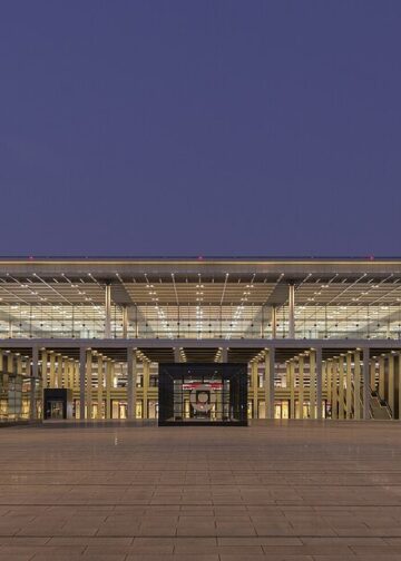 So navigieren Sie stressfrei am Flughafen Berlin Brandenburg