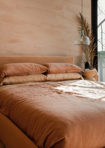 9 Tipps zur Schlafzimmergestaltung, damit Ihr Raum größer wirkt