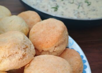 Rezept für Kekse und Wurstsoße (Idee für ein Familienessen im Wert von 10 $)