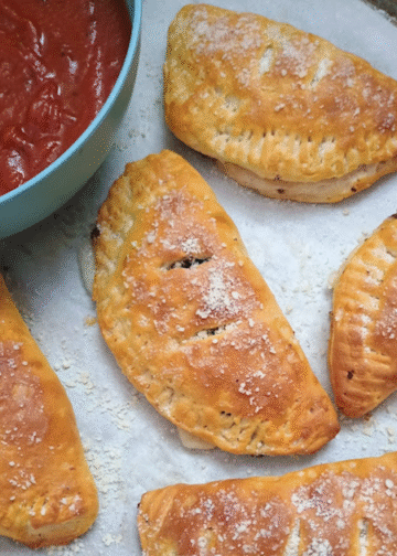 Schnelle und einfache Mini-Calzone (Idee für ein Familienessen im Wert von 10 $)