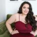 13 Date-Evening-Outfit-Ideen für kurvige Frauen, die es satt haben, Schwarz zu tragen