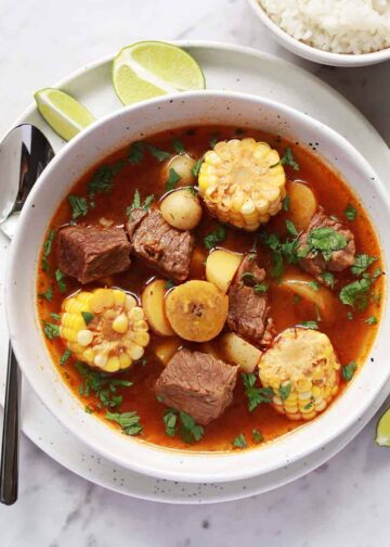 GANZ RUHIG, Sancocho
